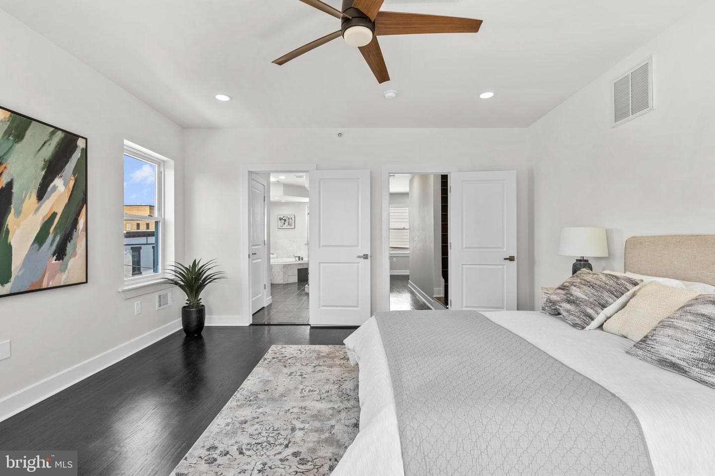 2548 Coral Street photo 20