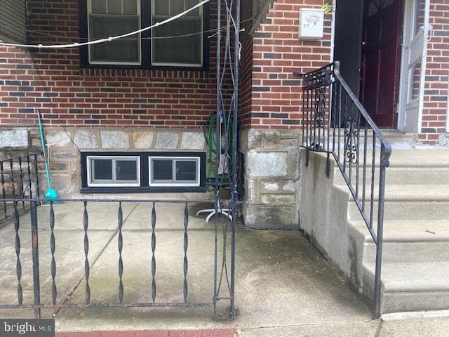 7019 Calvert Street photo 3