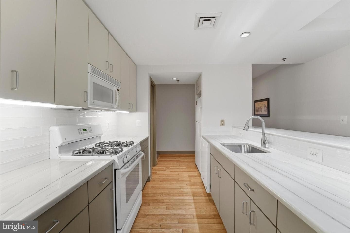 6614 Germantown Avenue #2c photo 11