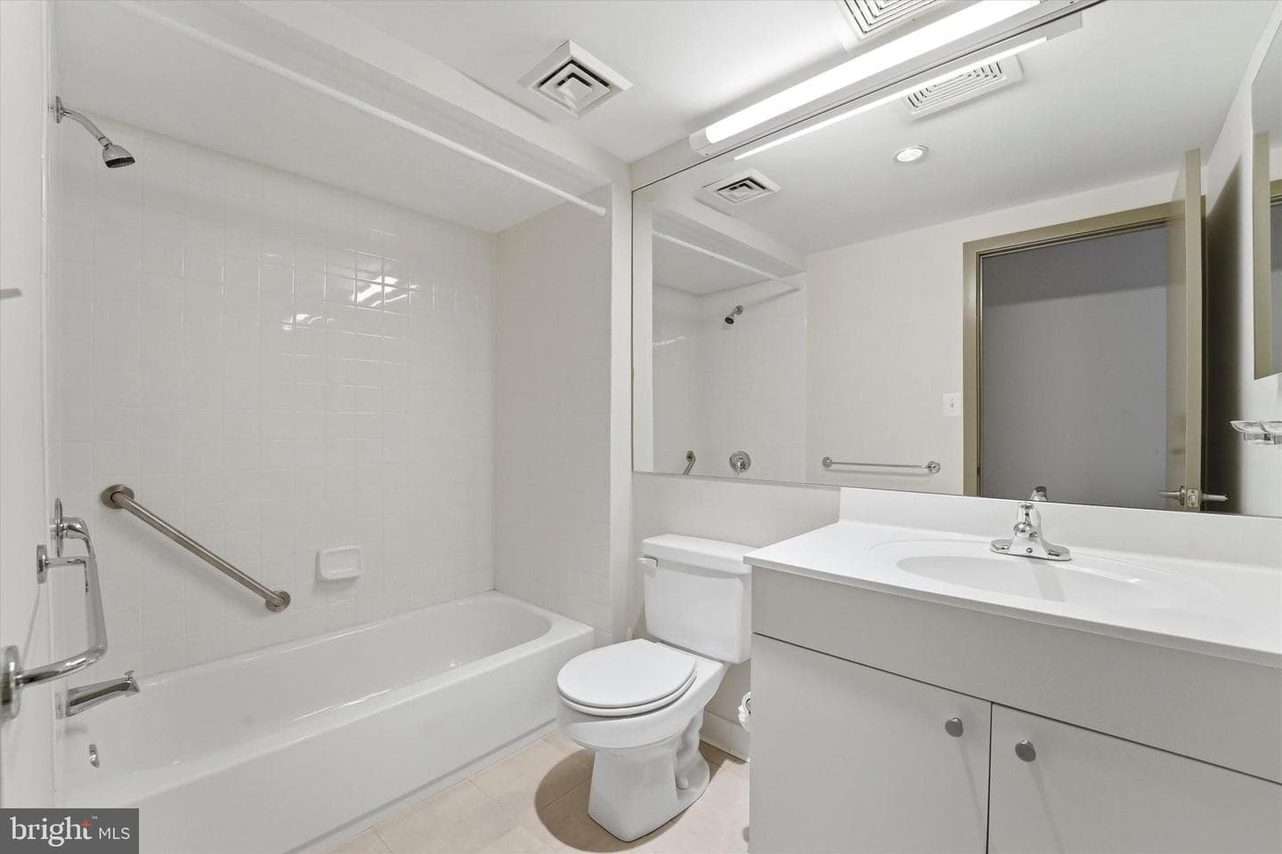6614 Germantown Avenue #2c photo 14