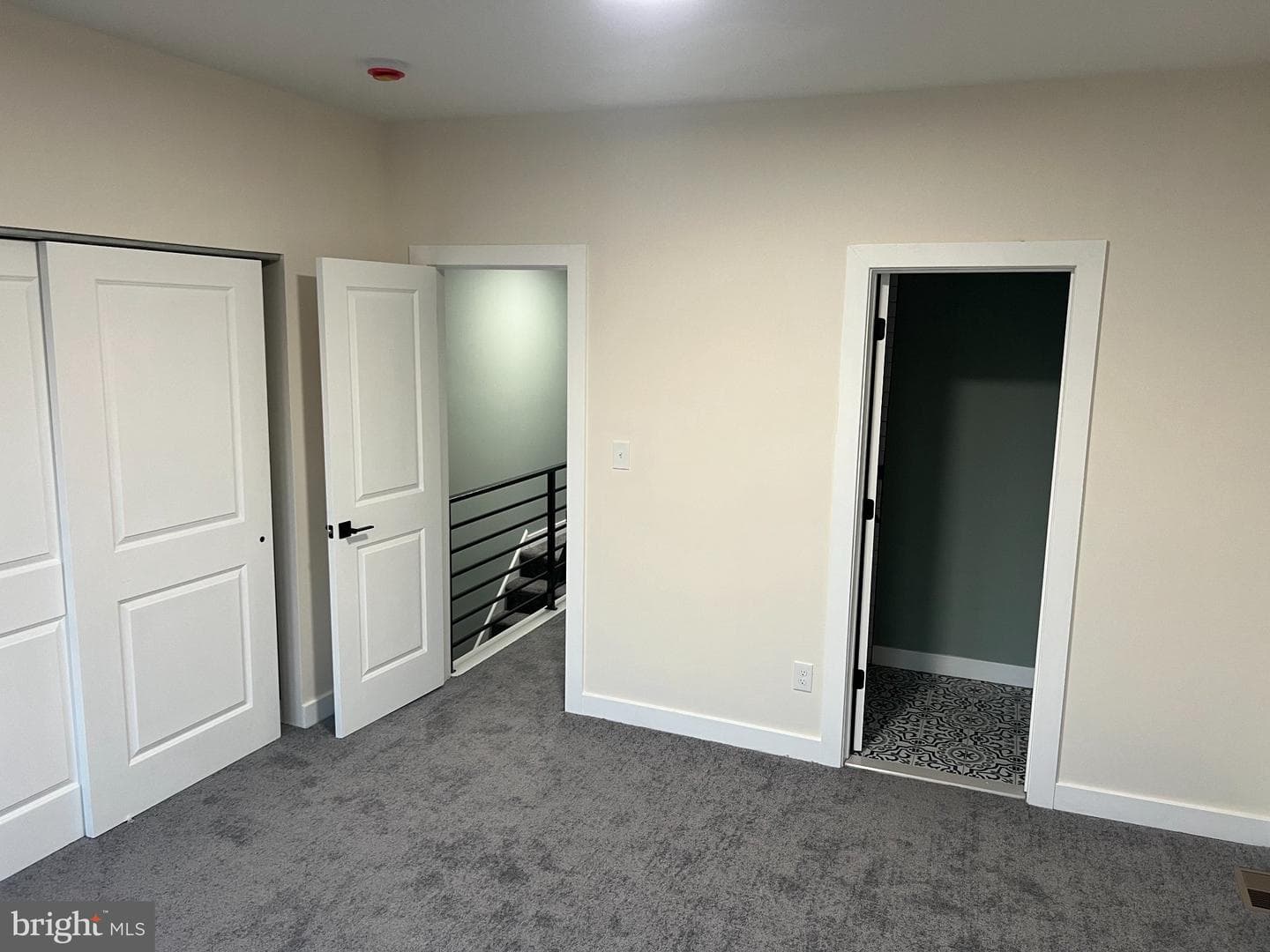 5937 Springfield Avenue photo 18