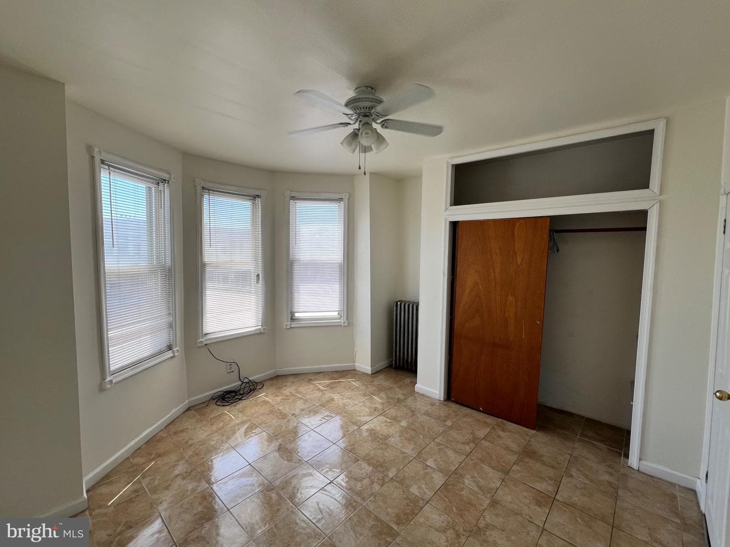 2970 Aramingo Avenue photo 3