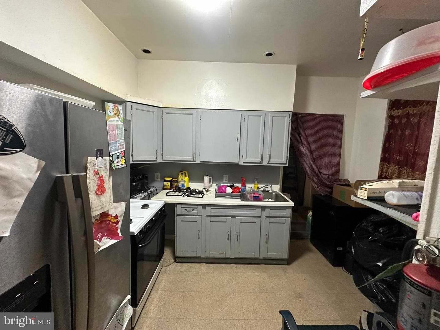 3259 Ridge Avenue photo 12
