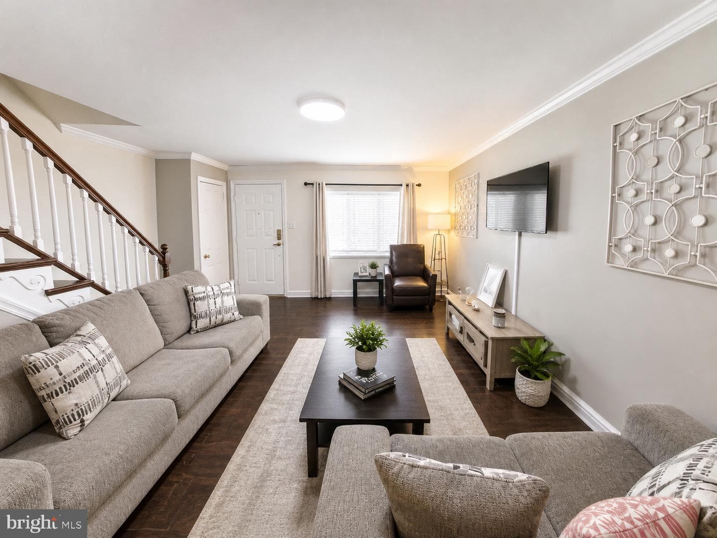 5844 Saul Street photo 3