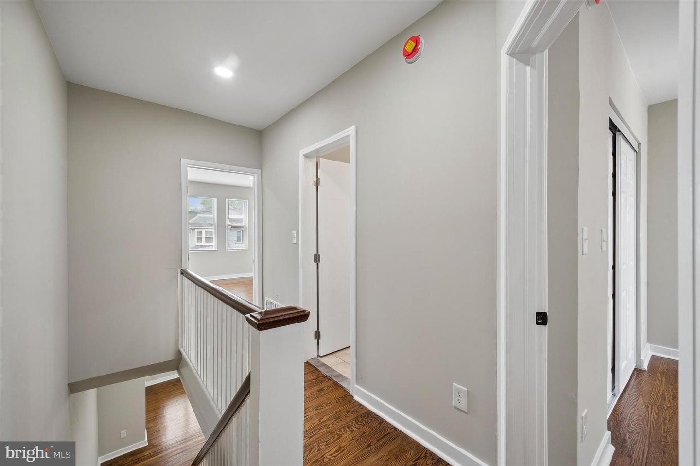 6221 Gardenia Street photo 15