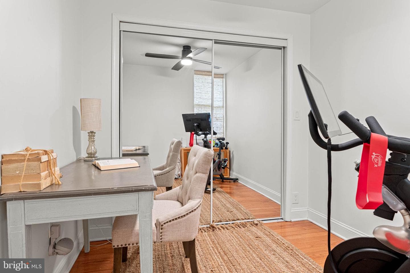 1031 Emily Street photo 16