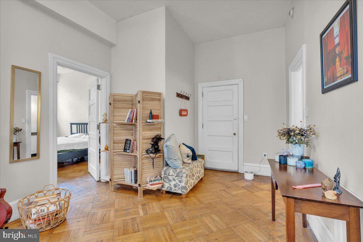 250 S 13th Street #1d photo 8