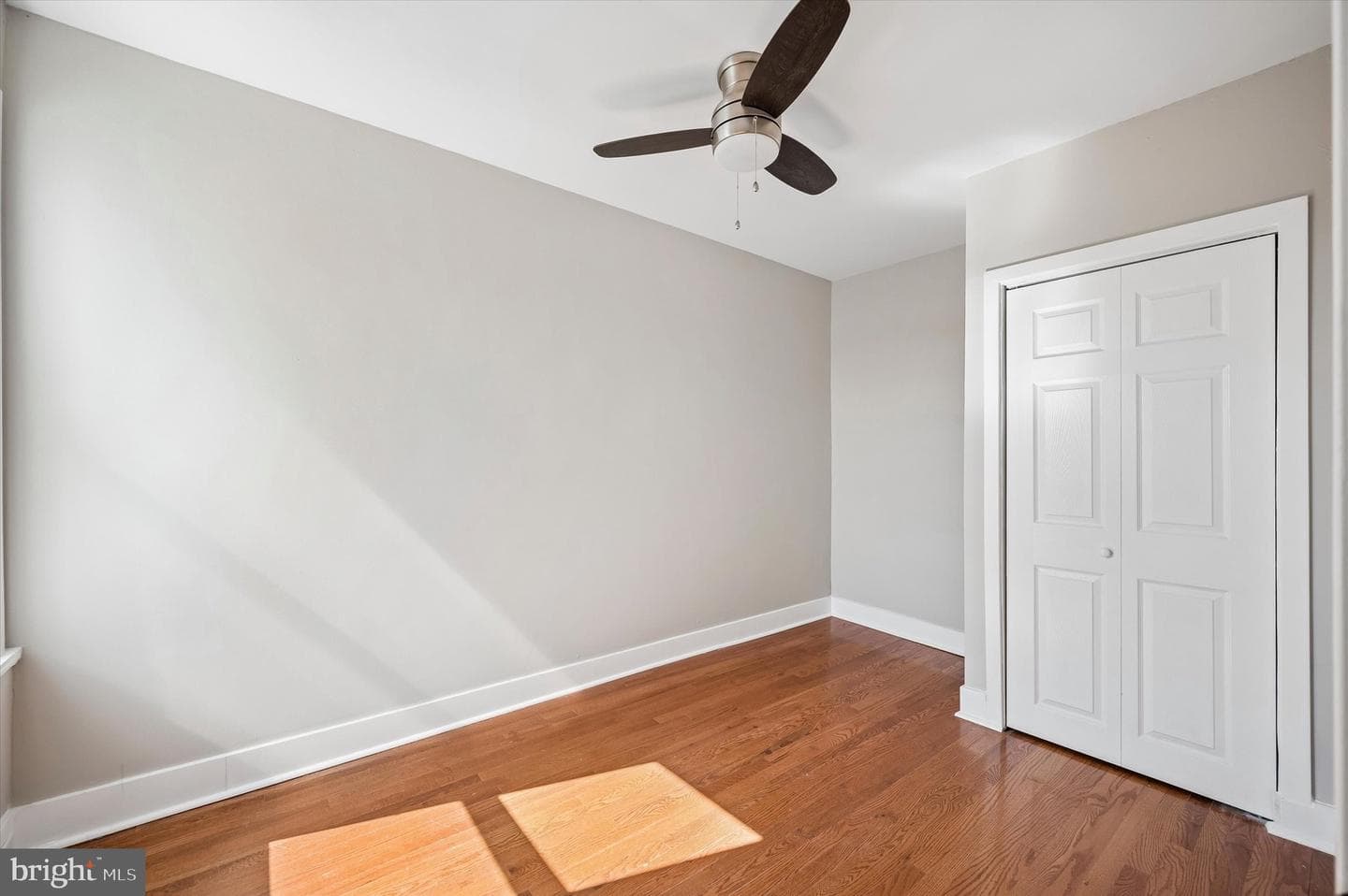 3537 N Water Street photo 10