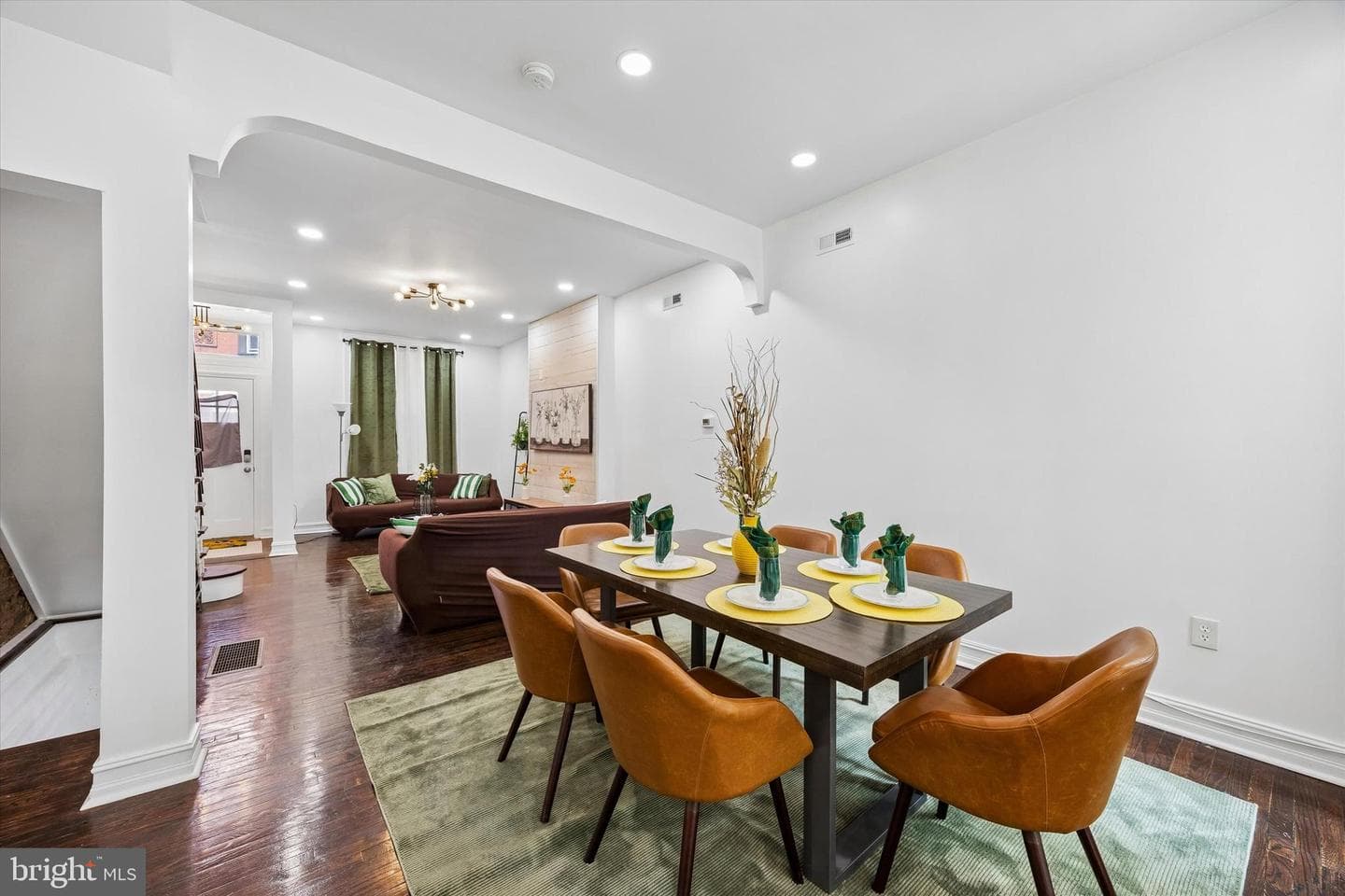 2308 Nicholas Street photo 7