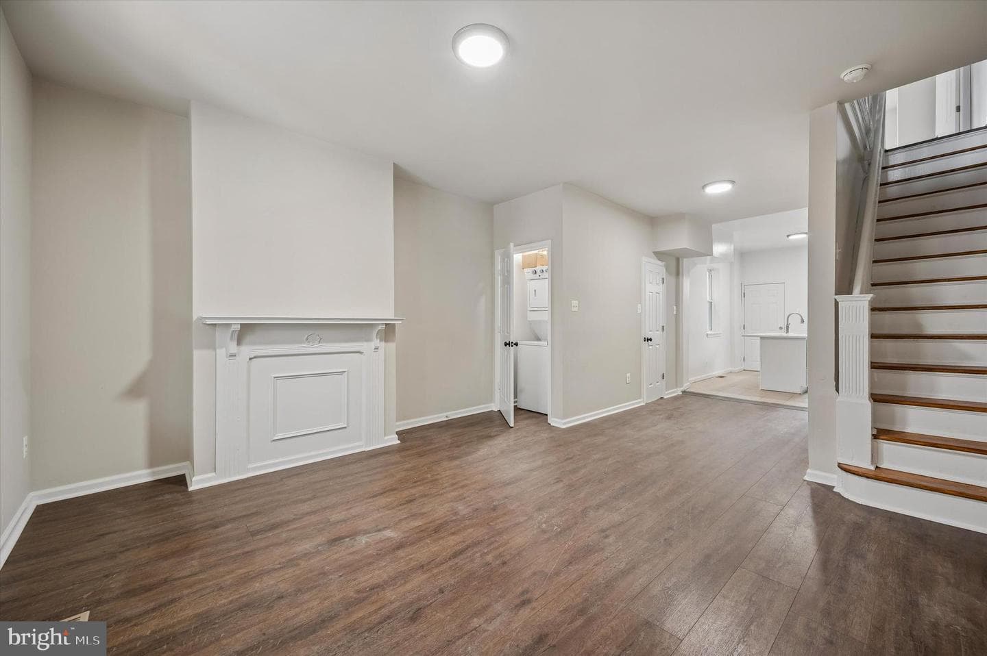 5622 Walton Avenue photo 3