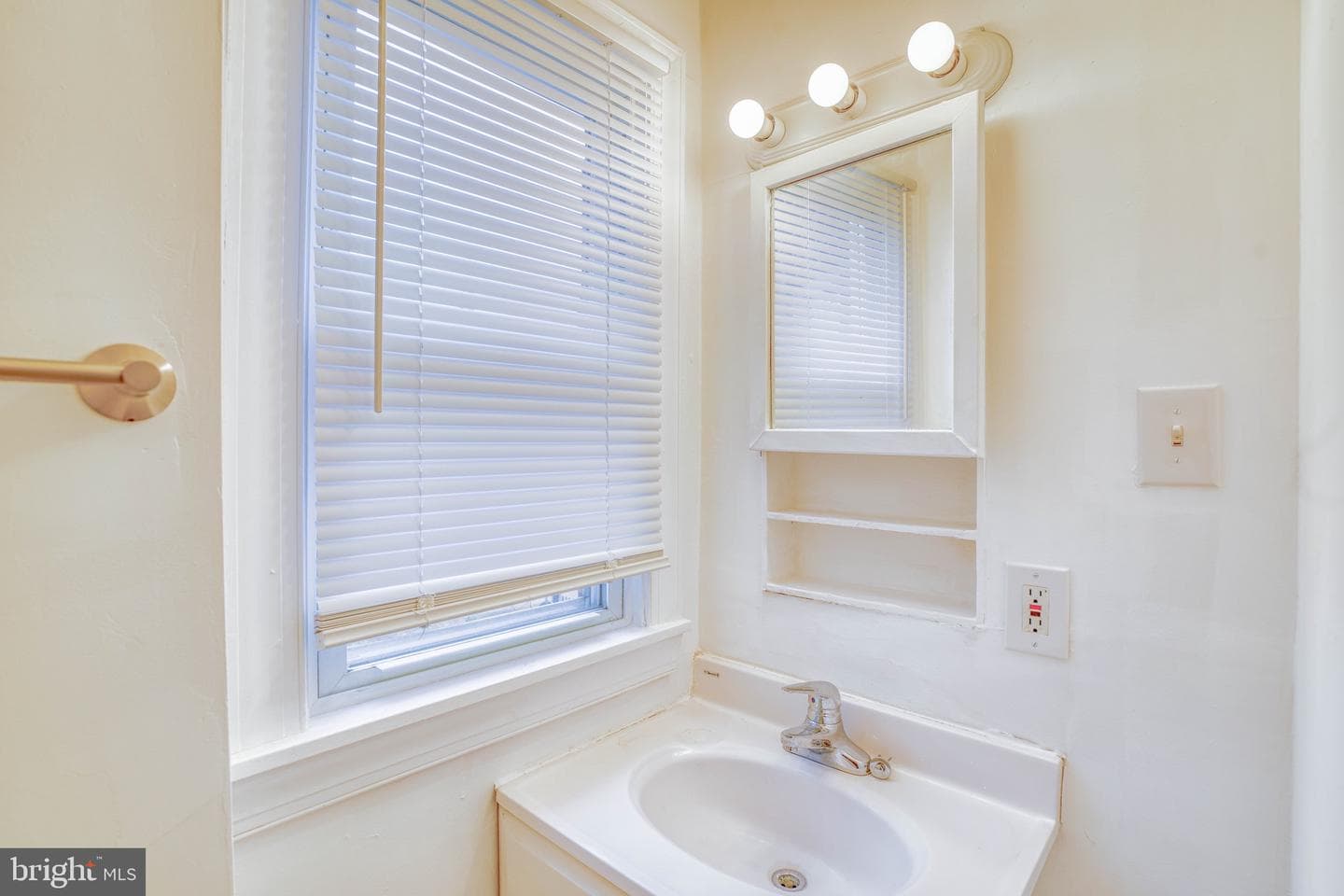 6516 Tulip Street photo 28