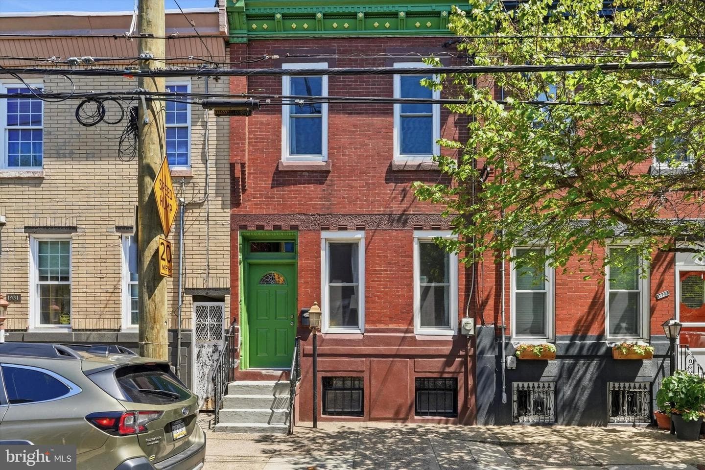 1929 N Howard Street