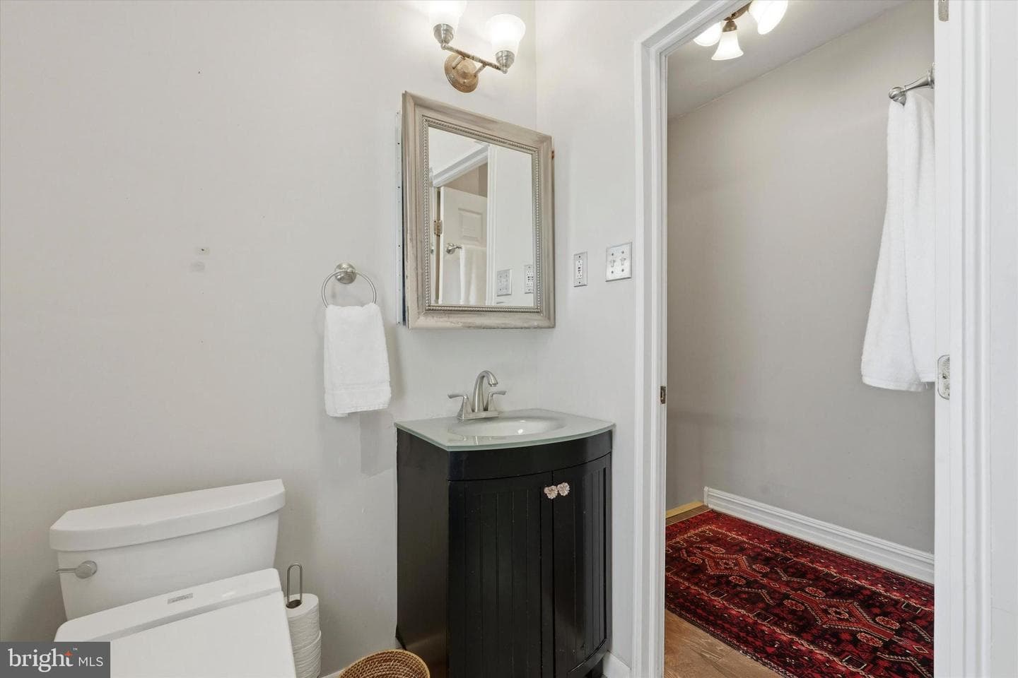 1929 N Howard Street photo 17