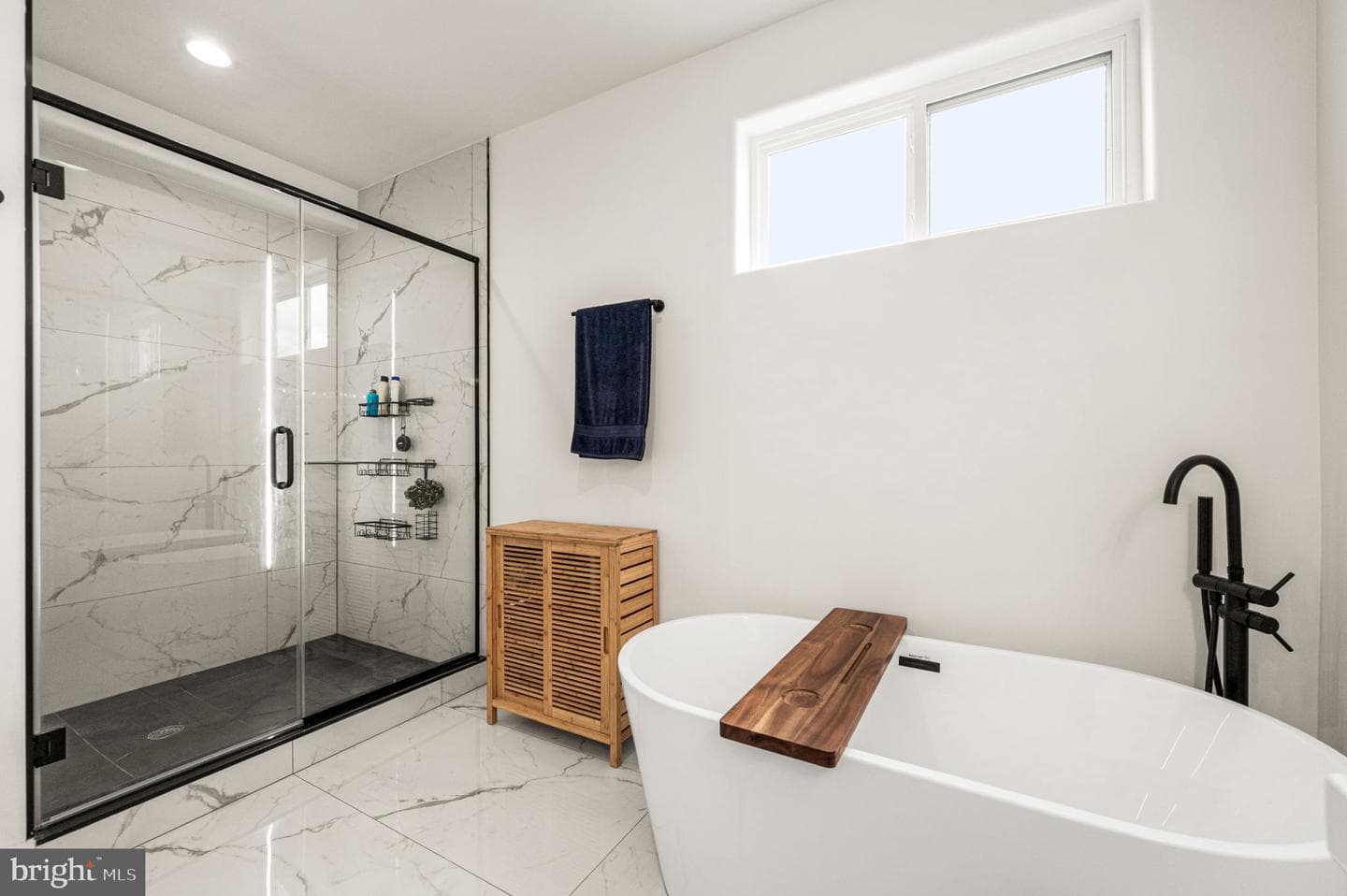 2061 Mcclellan Street photo 23