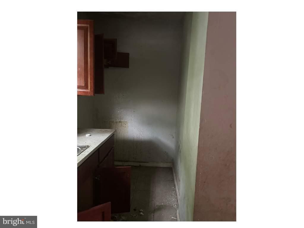 2518 W Dakota Street photo 9