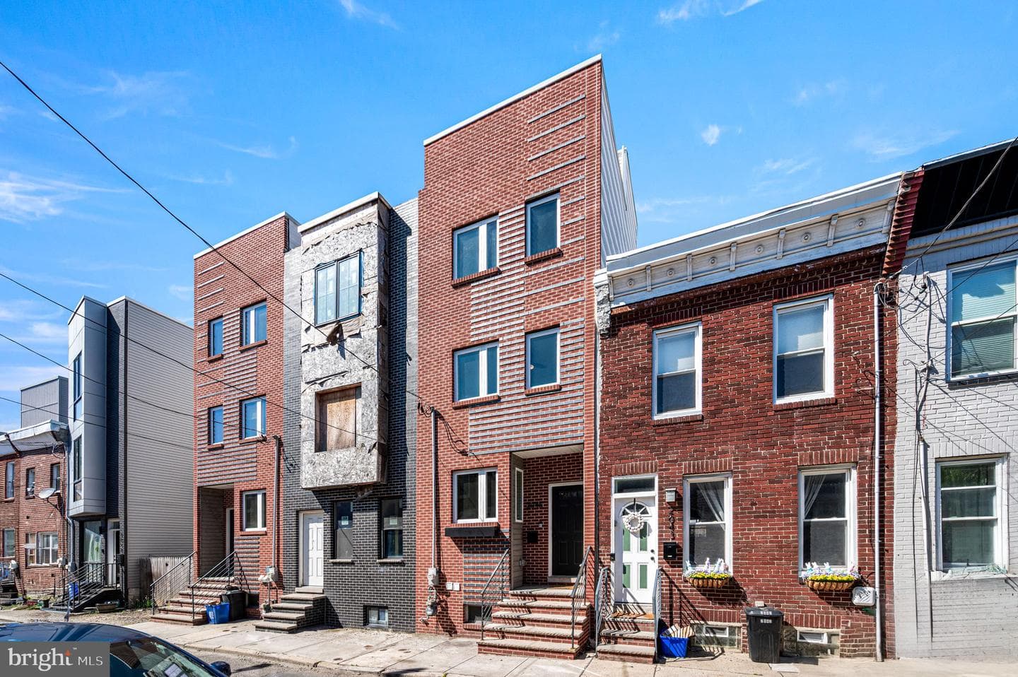 2045 Watkins Street photo 22