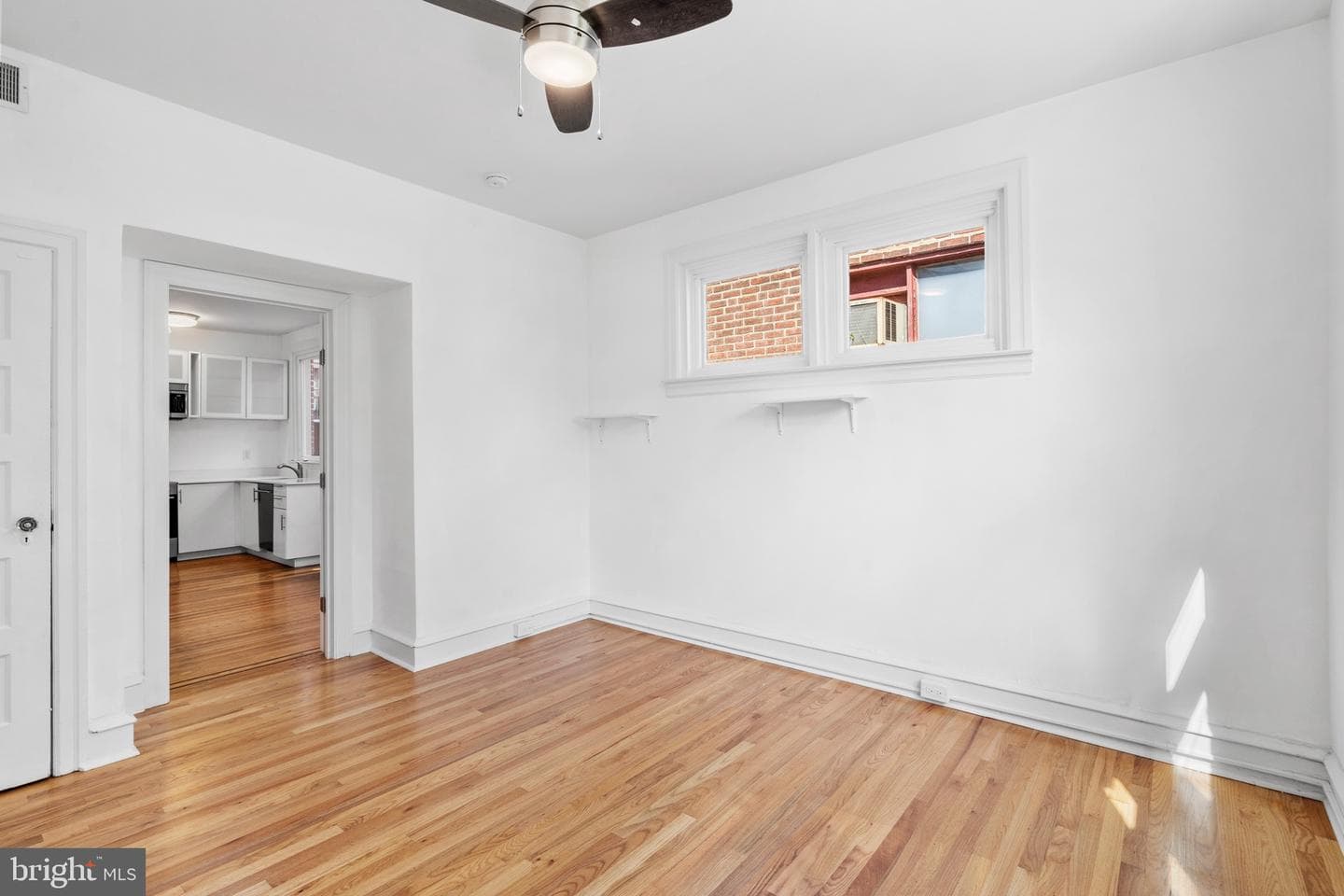 7111 Emlen Street photo 31