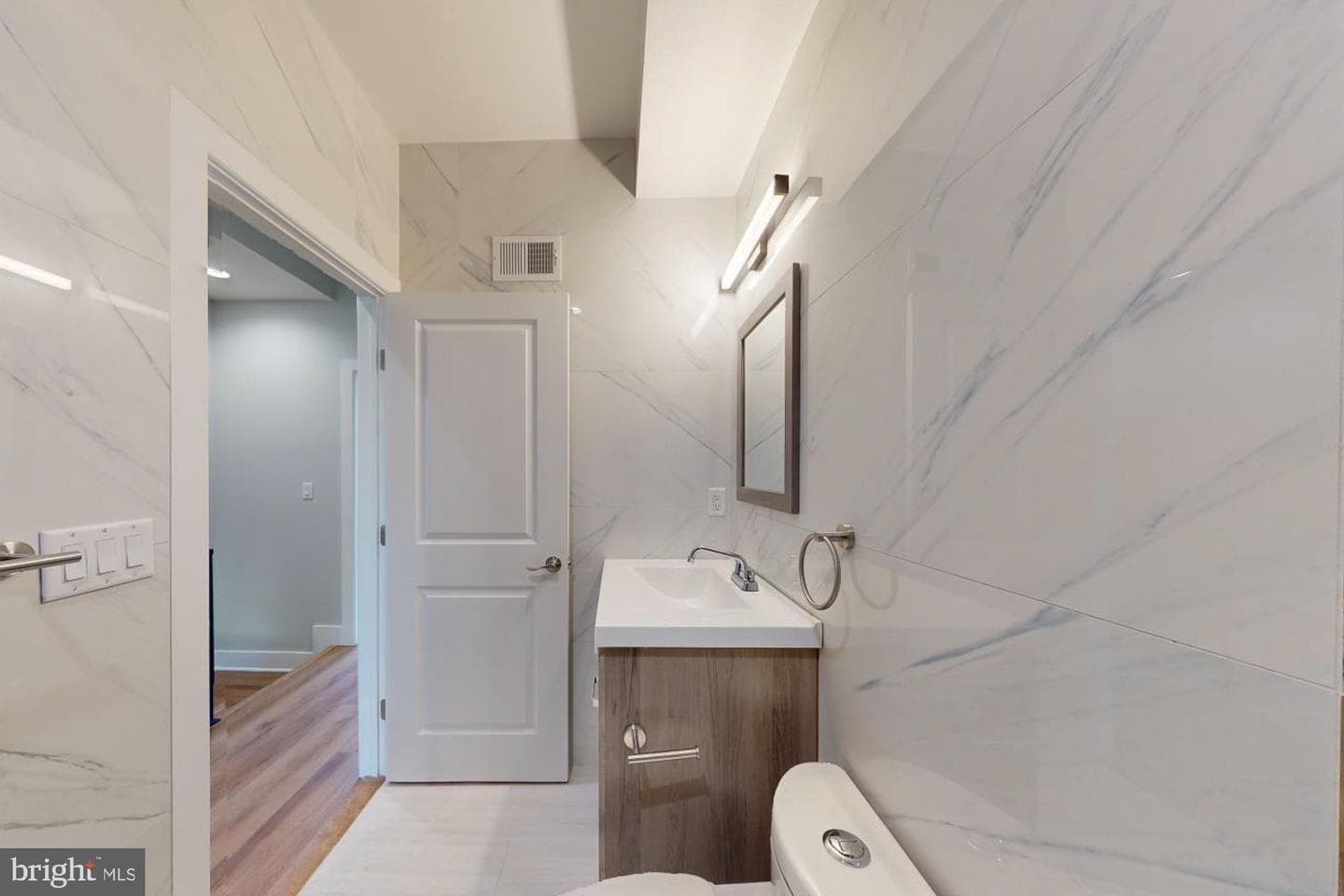 511 N Paxon Street photo 13
