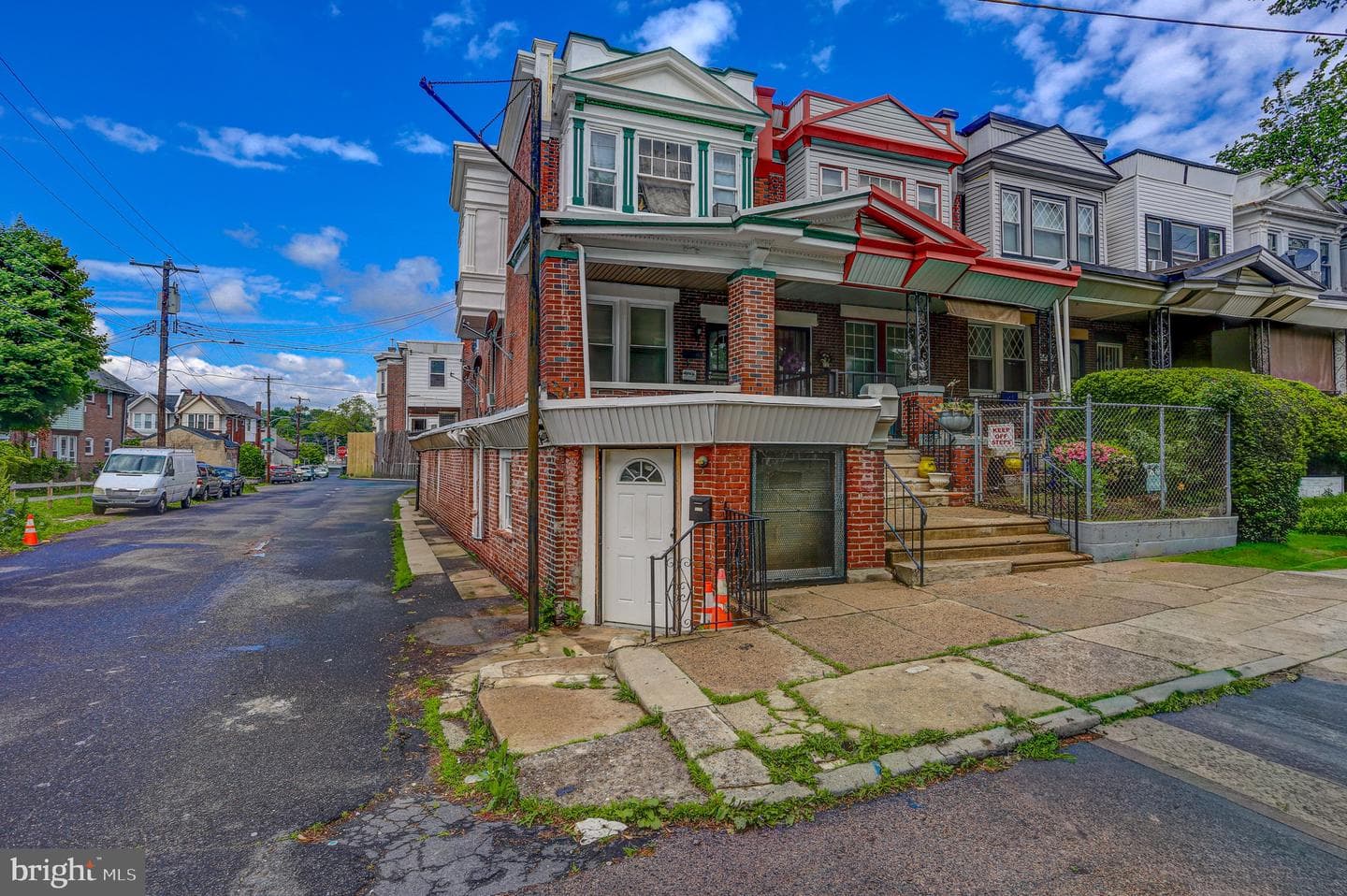 5036 N 16th Street