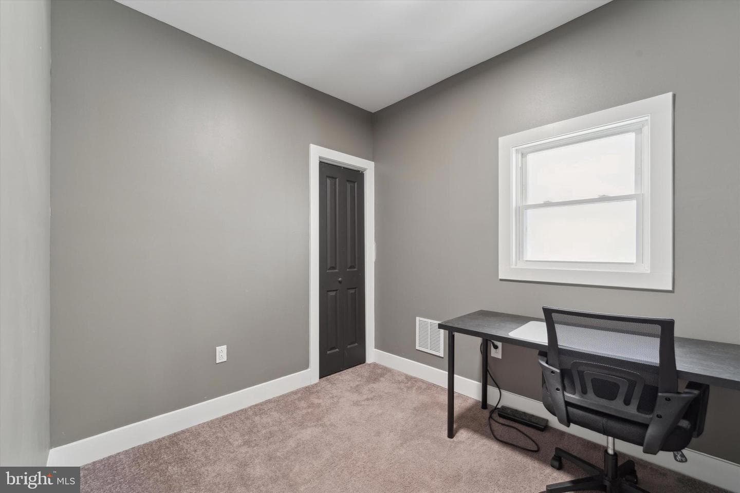 2519 Grays Ferry Avenue photo 10