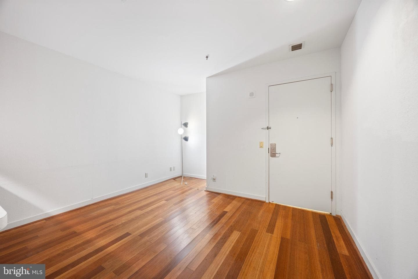 1100 Vine Street #1209 photo 4