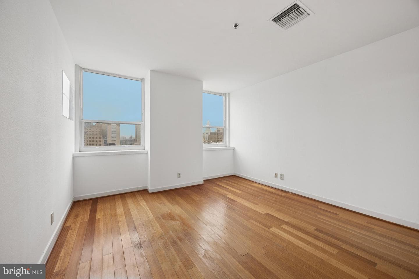 1100 Vine Street #1209 photo 7