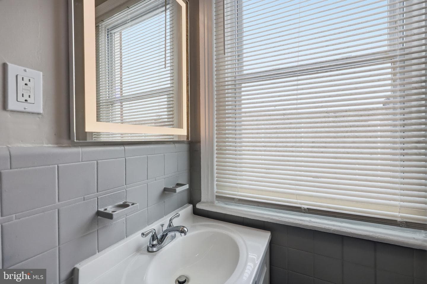 2315 E Ann Street photo 16