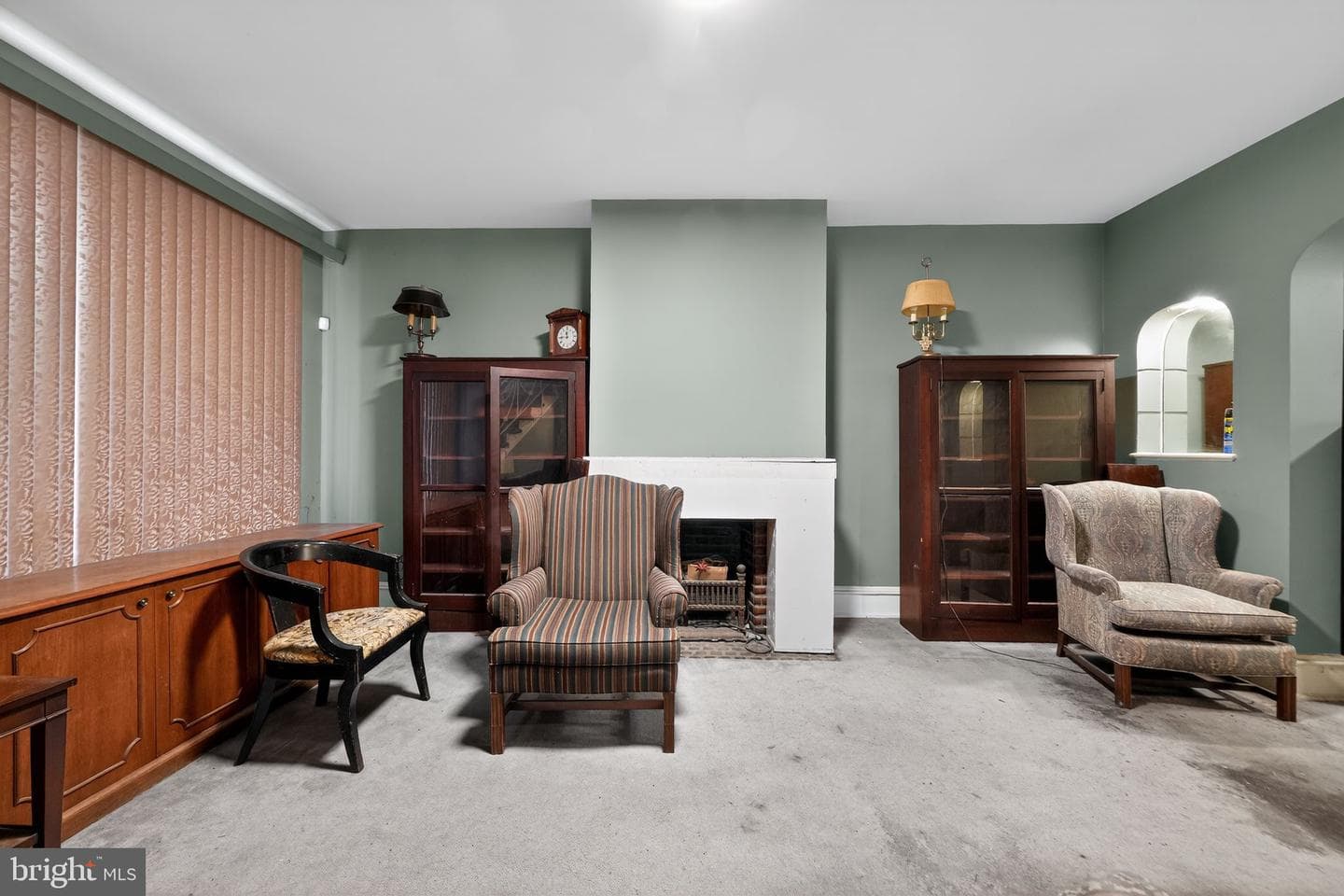 1325 E Montgomery Avenue photo 4