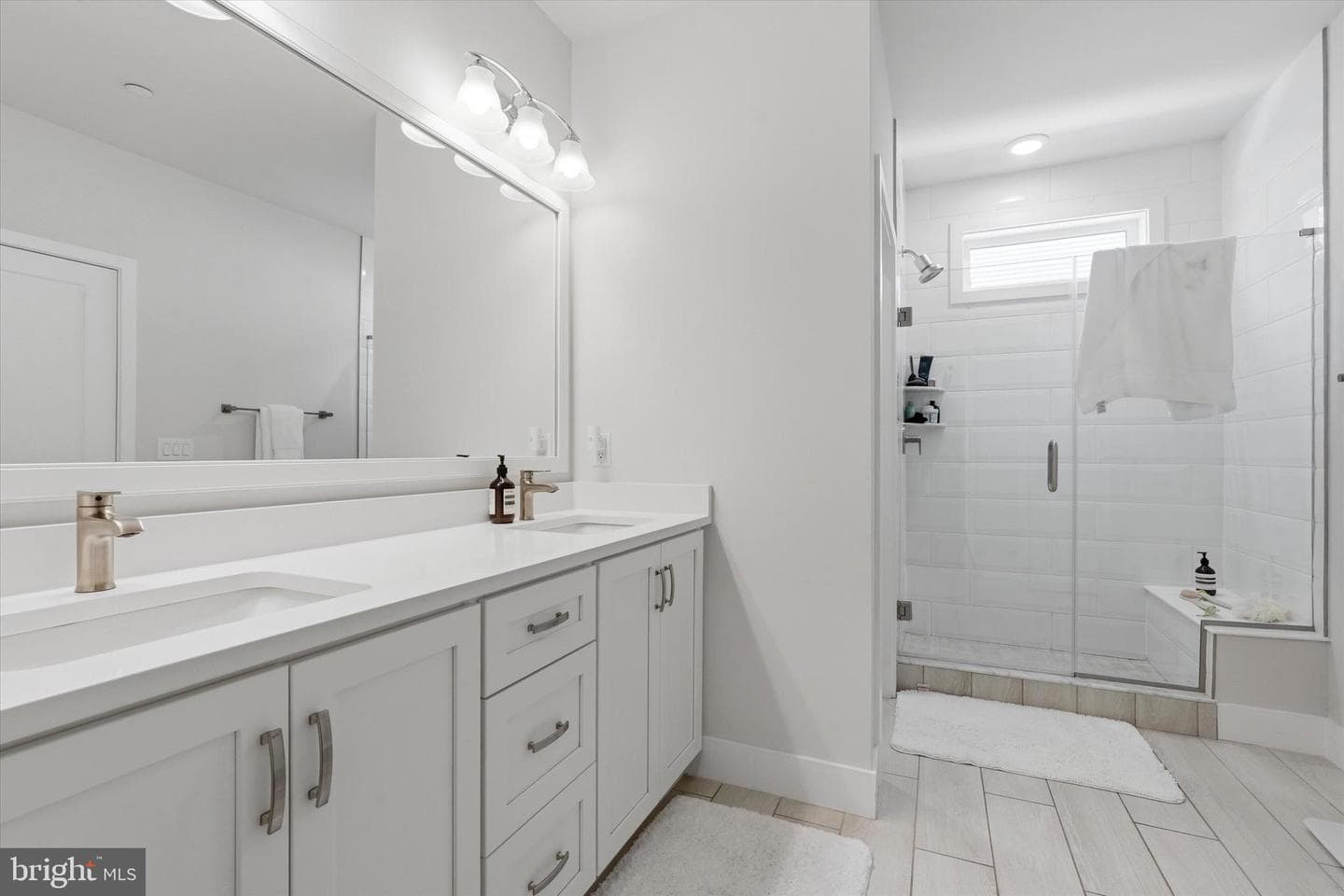 2160 Northbank Place #166 photo 15