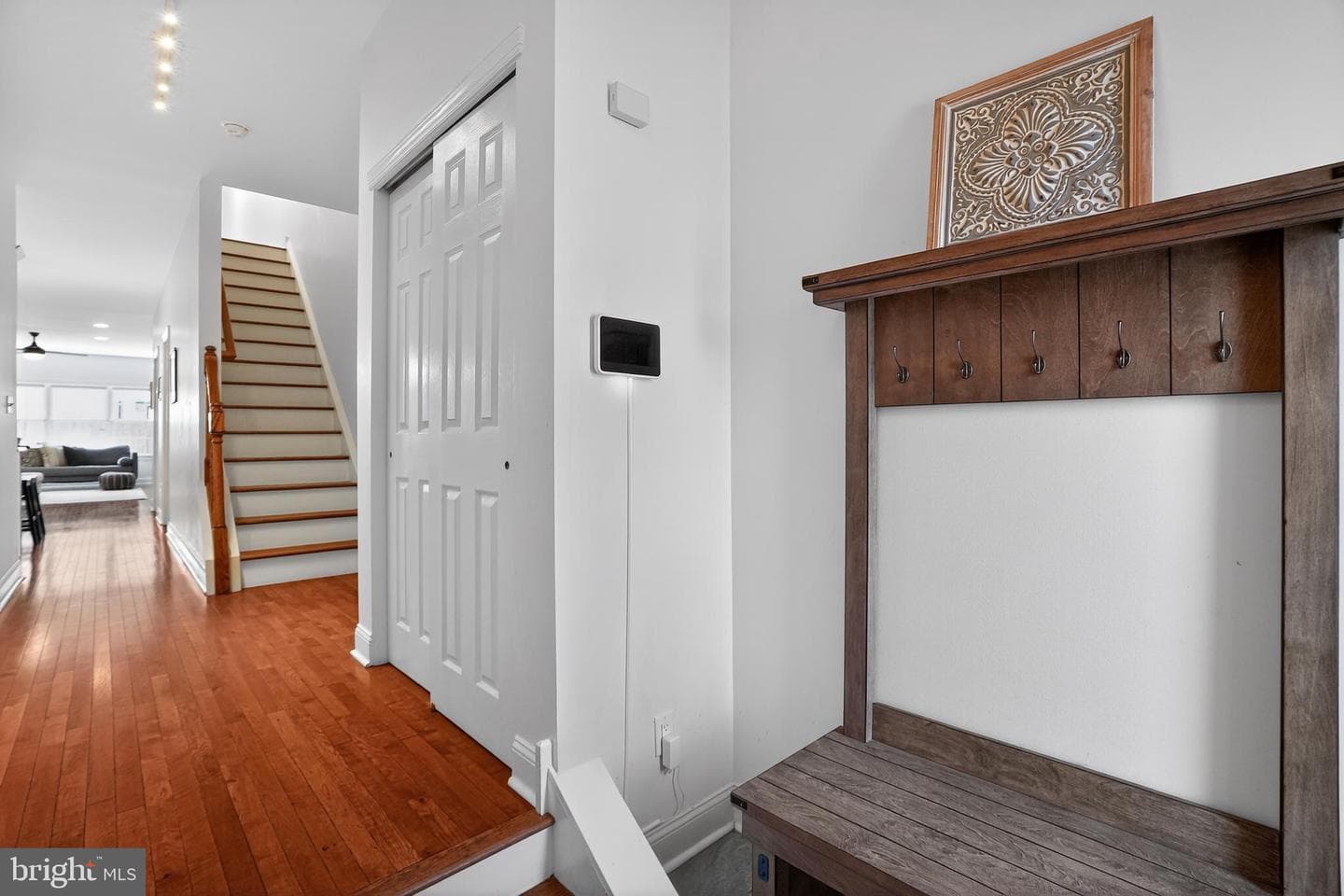 2246 Christian Street photo 13