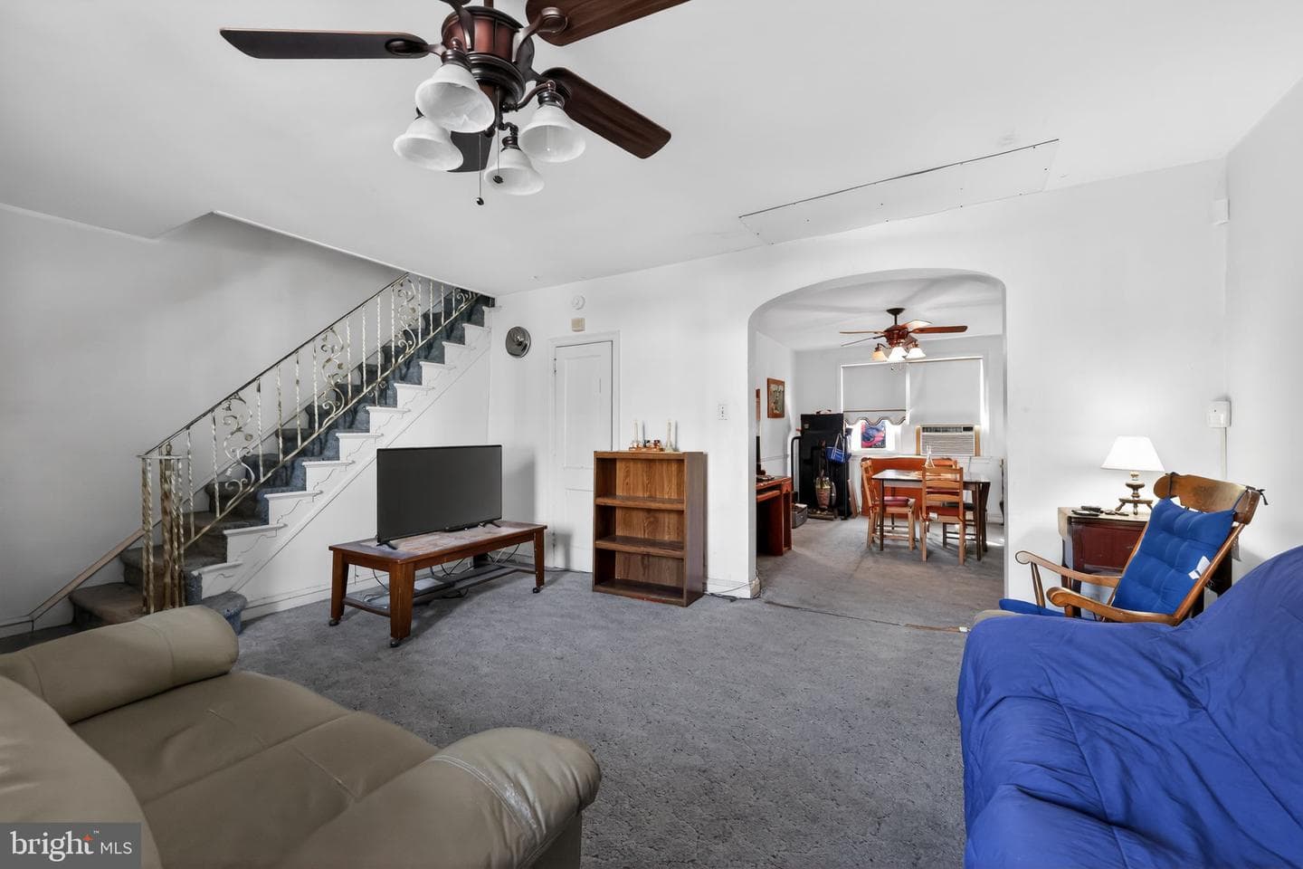 6928 Lynford Street photo 4