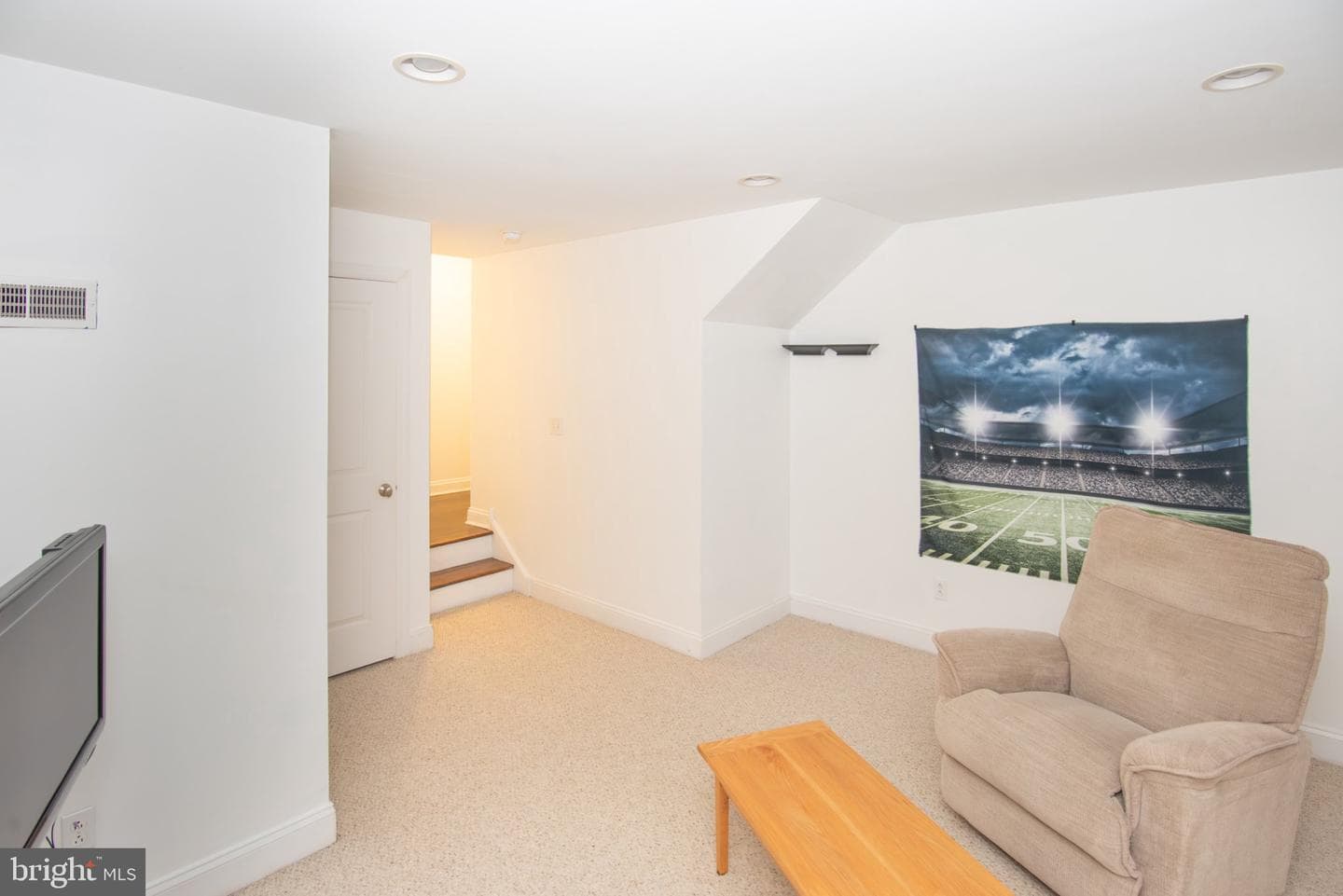 635 Dupont Street #S photo 7