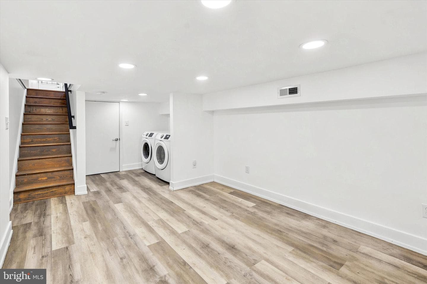 1632 S Clarion Street photo 28