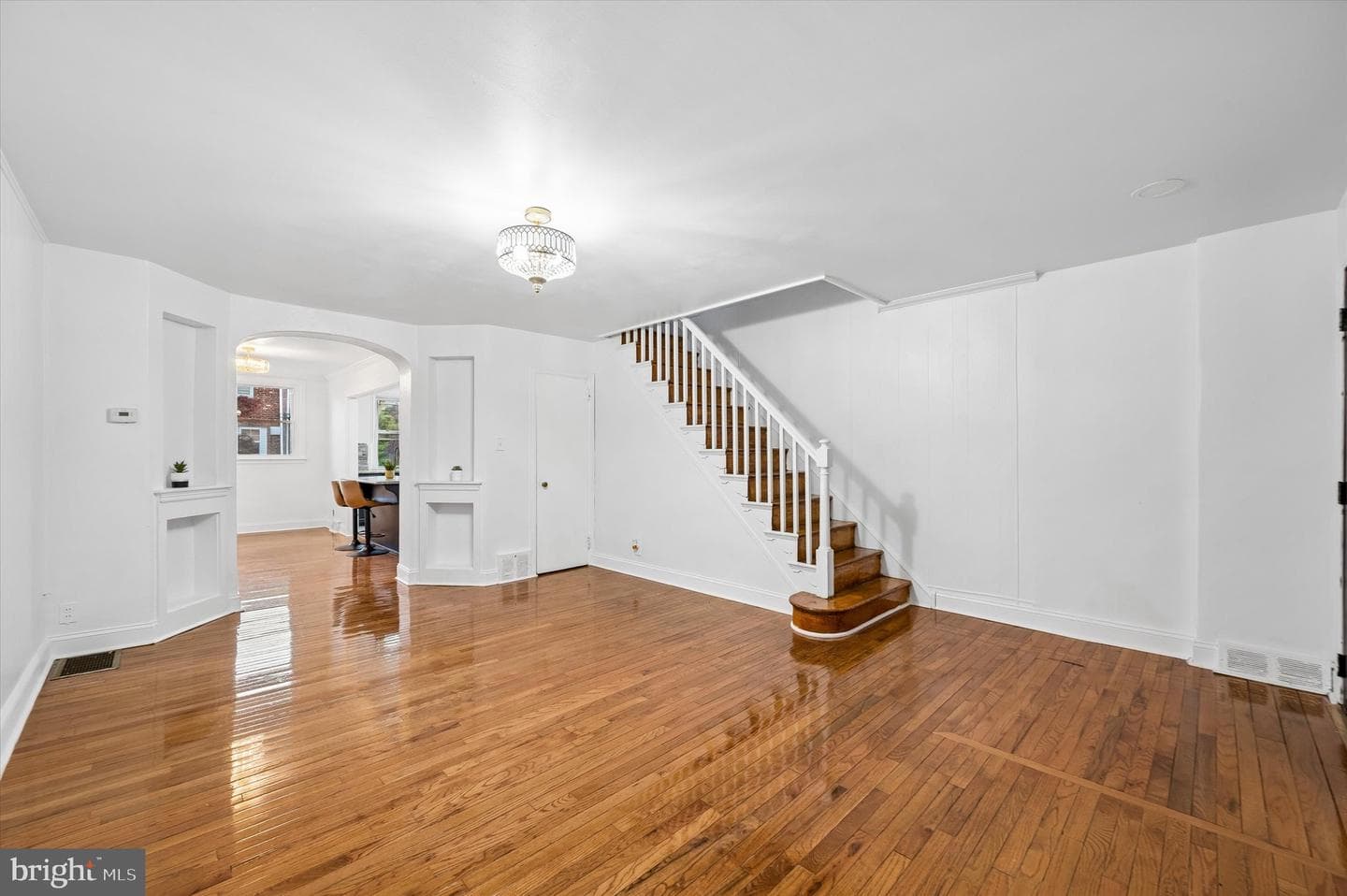 8426 Provident Street photo 4