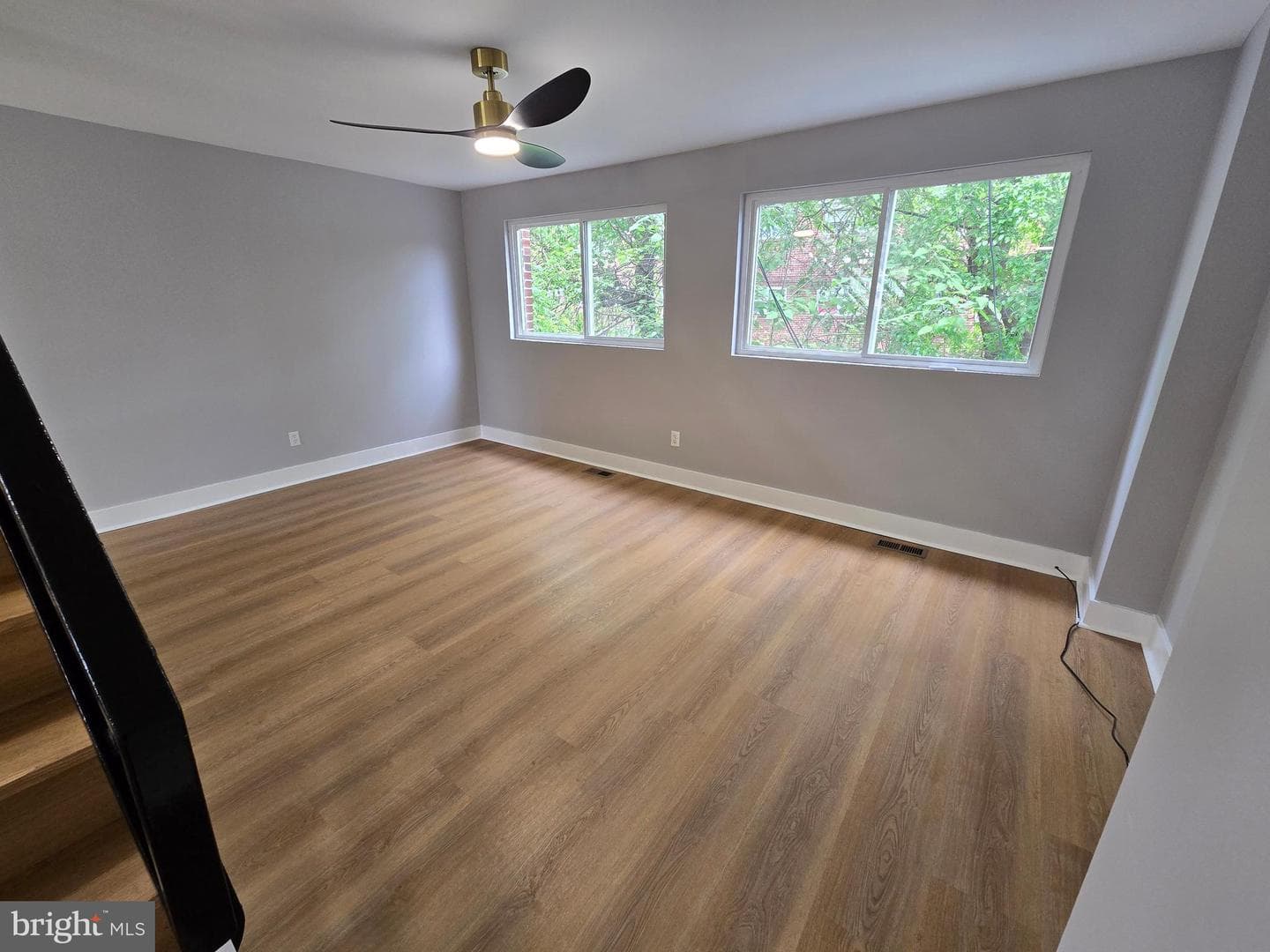 1327 Kings Place photo 13