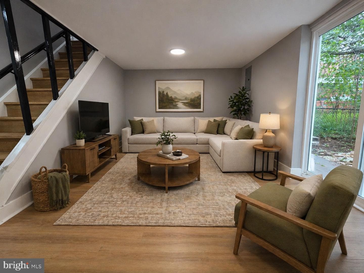 1327 Kings Place photo 8
