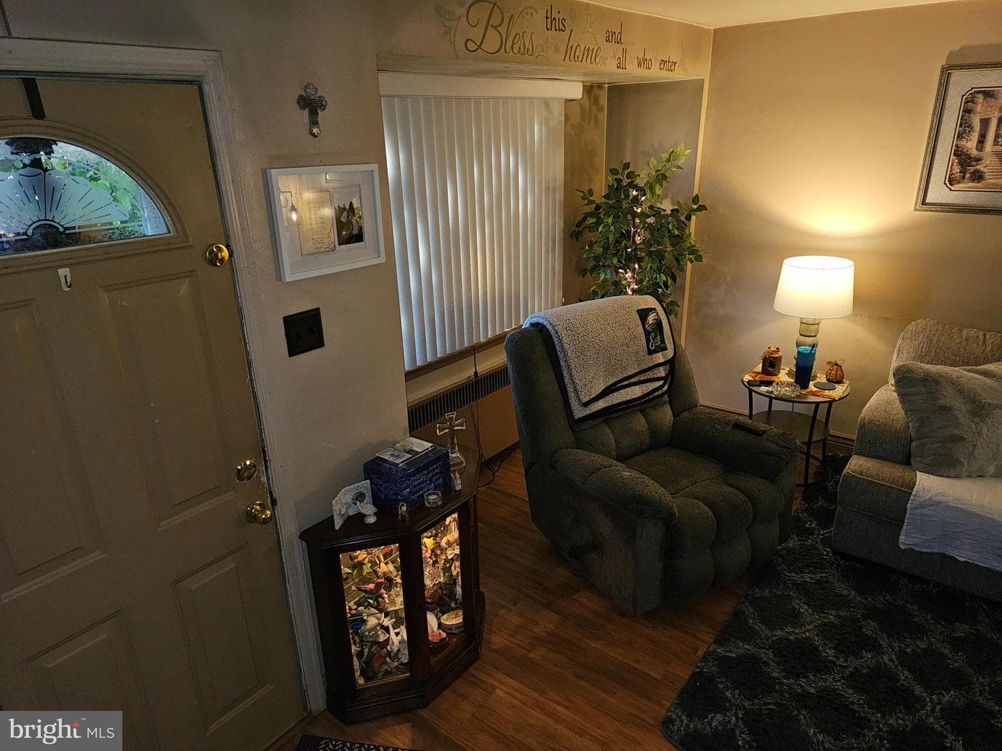 4205 Bleigh Avenue photo 3