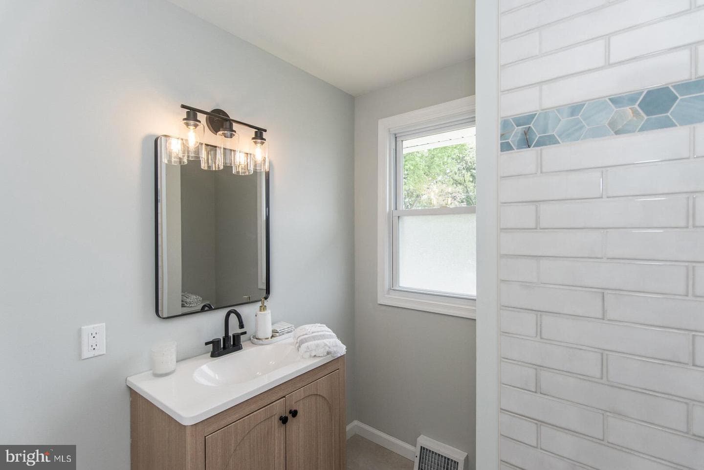 7901 Verree Road photo 30