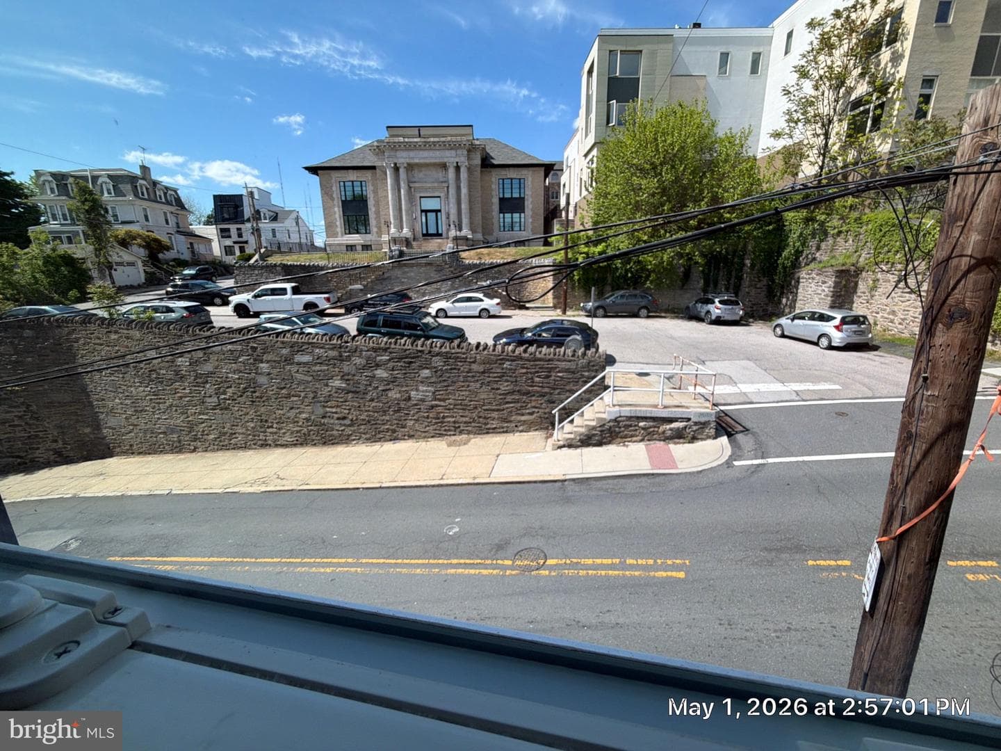 303 Green Lane photo 34