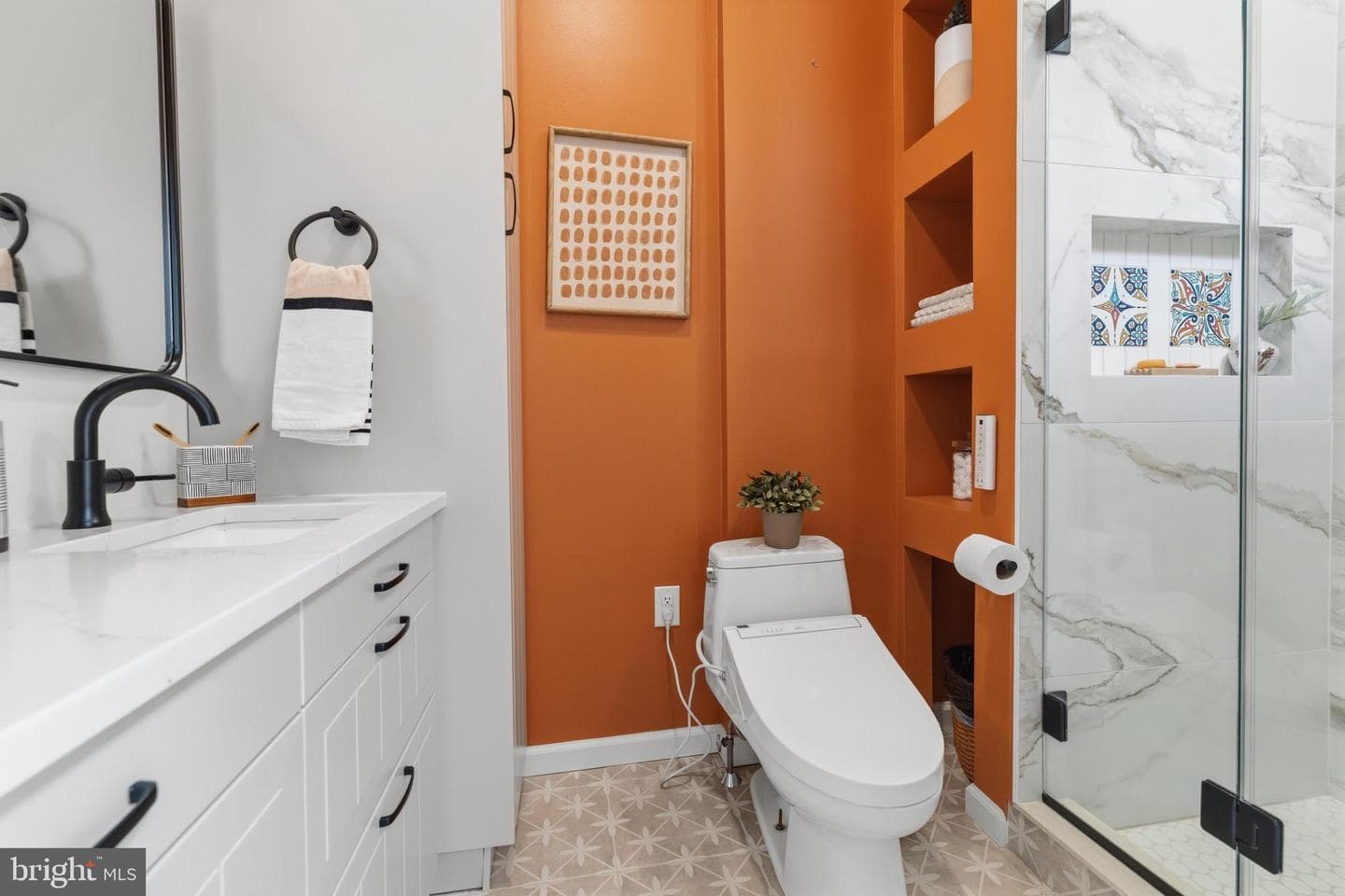 1133 Waverly Street photo 20