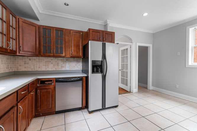 2210 Bryn Mawr Avenue photo 12