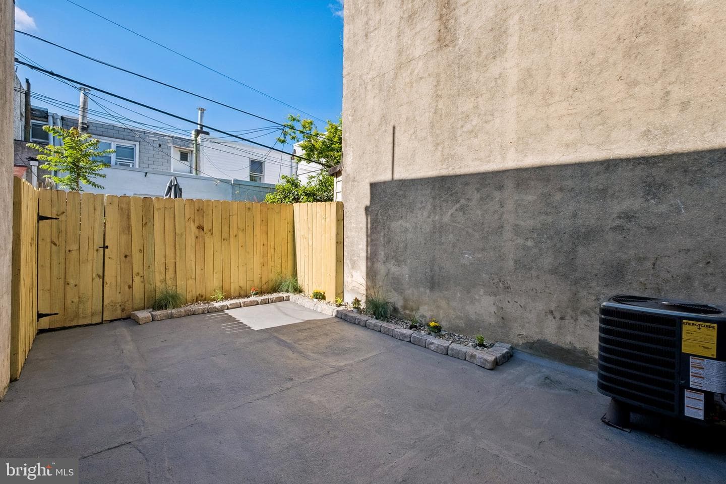 924 Cantrell Street photo 10