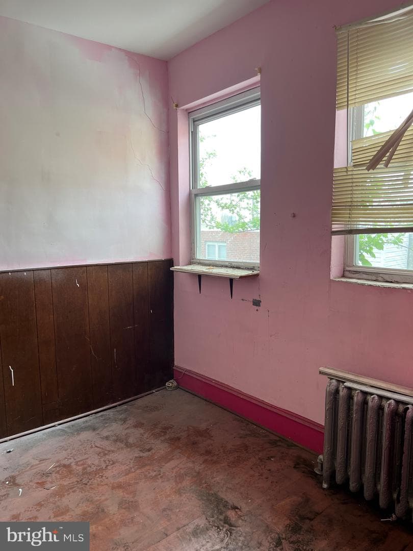 838 Snyder Avenue photo 16