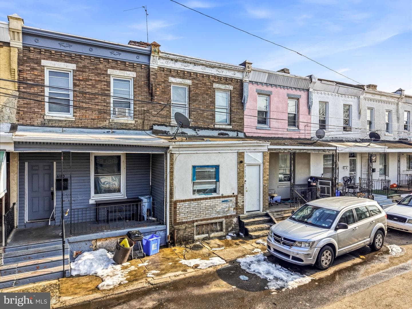 6112 Glenmore Avenue photo 3