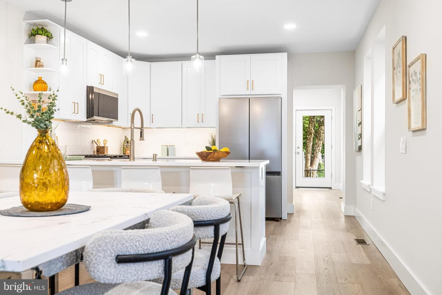 486 Shurs Lane photo 7