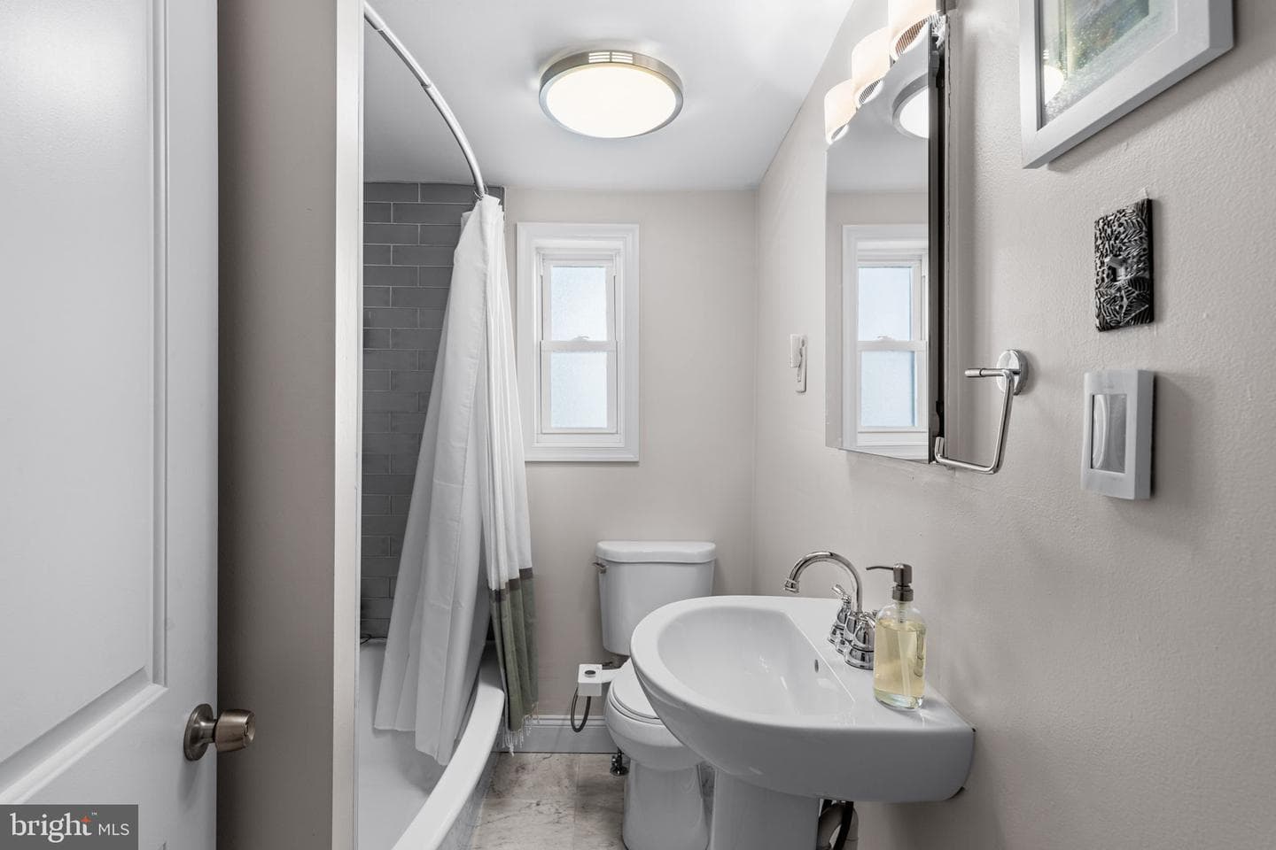 2243 League Street photo 22