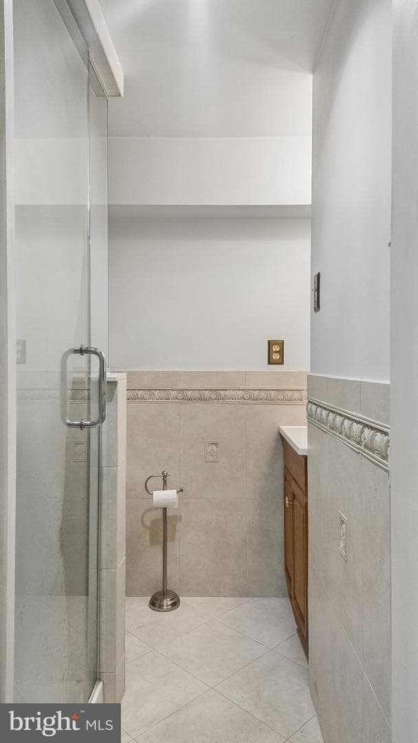 2049 Appletree Street photo 46