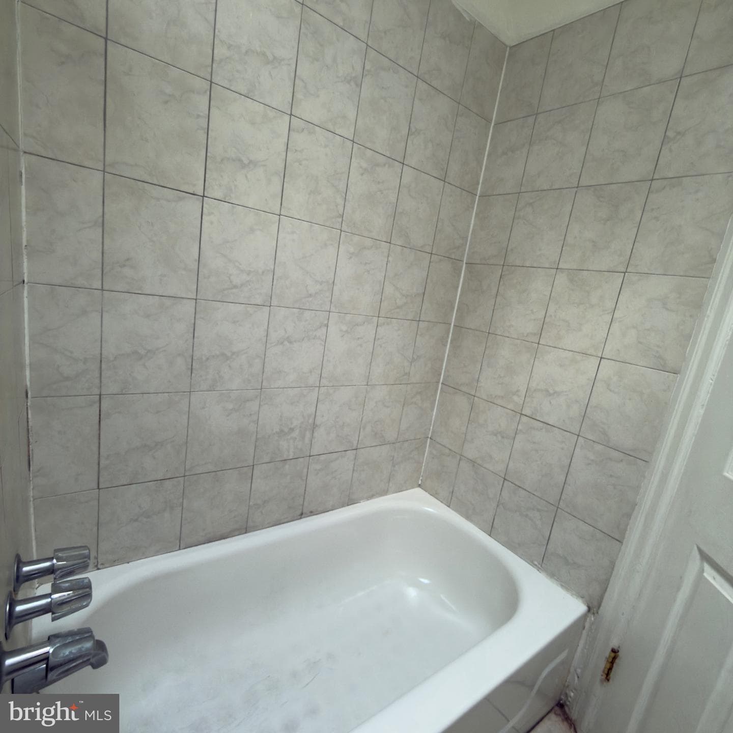 313 N Redfield Street photo 15