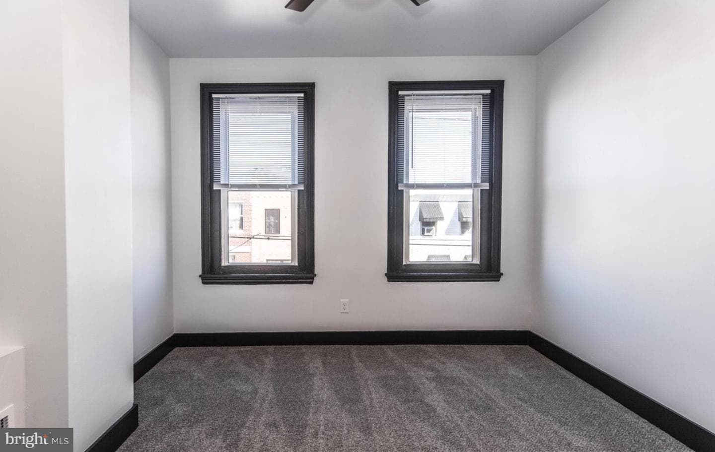 1838 E Albert Street photo 21