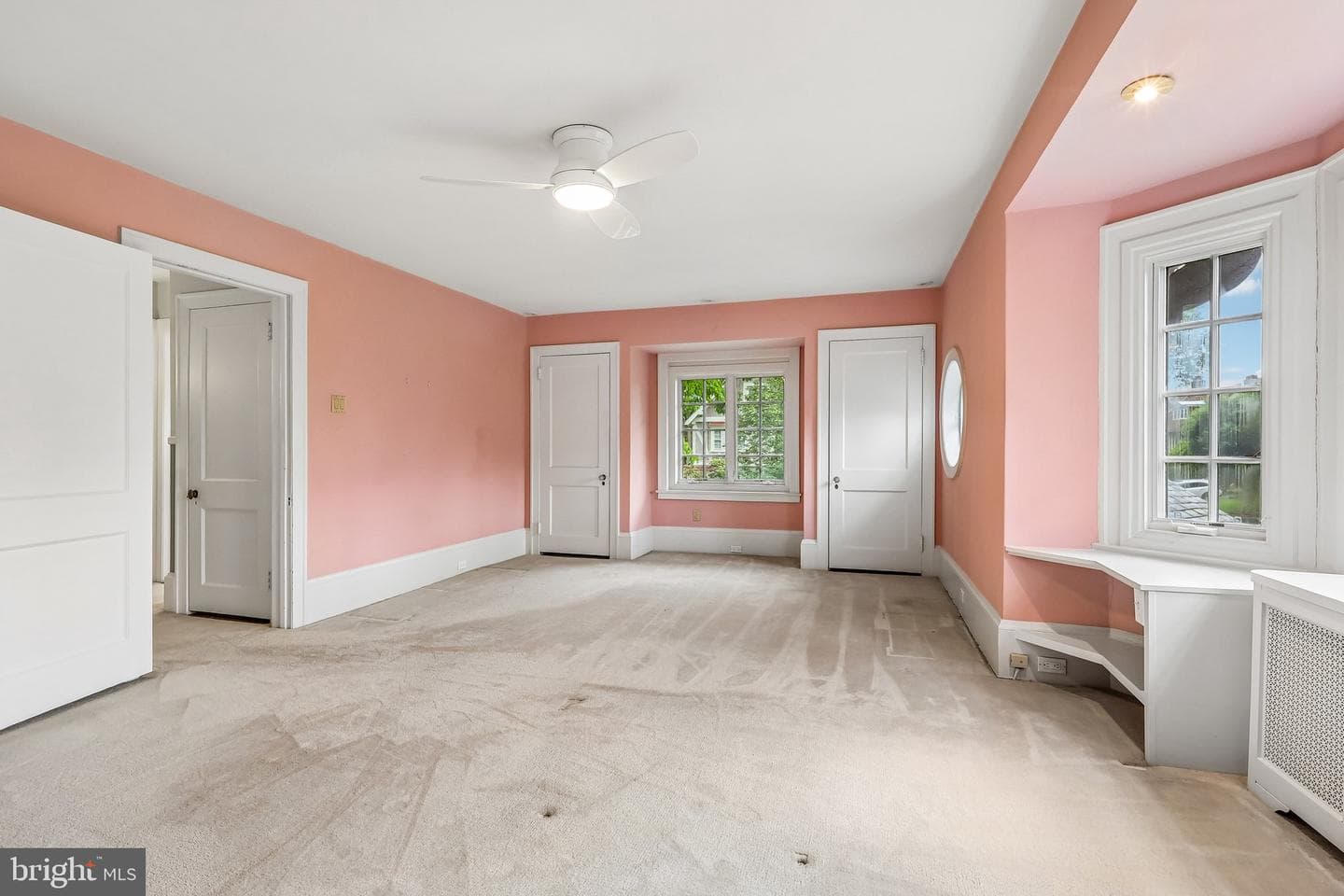 3219 W Penn Street photo 25